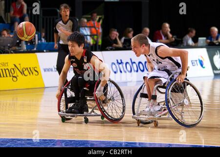 26.05.2012 Manchester, England. Germany and Japan in action during the Wheelchair Basketball at BT Paralympic World Cup from Sportscity. Germany beat Japan 63-49 thanks to an 18-point performance from Andre Bienek Stock Photo