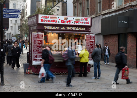 Roadside Diner ' What a Potato ' Food Stall in pedestrianised zone, Manchester , uk Stock Photo