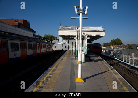 London Underground Putney Bridge Station platform after football match ...