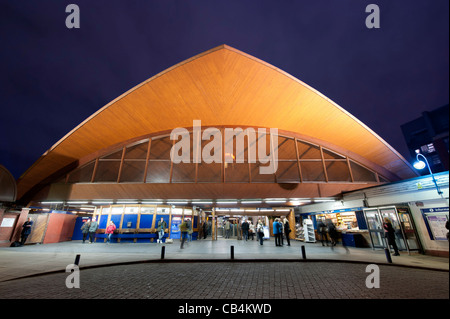 A dark night evening shot of the architecture of Oxford Road train rail station in Manchester. Stock Photo