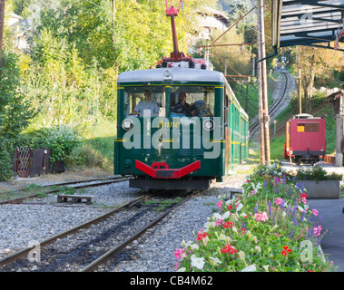 Tramway du Mont Blanc (TMB) train 'Anne' approaches Saint Gervais Station Stock Photo