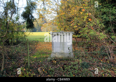 Magna Carta memorial stone plinth at Runnymede England UK Stock Photo