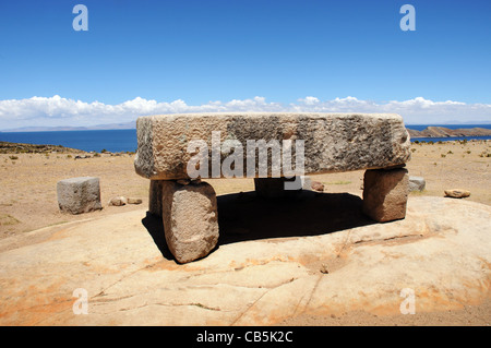 A stone table used for human sacrifice on Isla del Sol in Lake Titicaca, Bolivia Stock Photo