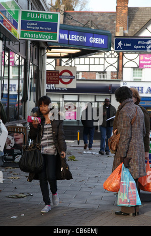 Willesden Green Underground Station and shops Stock Photo