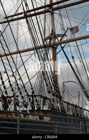 Sailing Ship Balclutha Docked At Fisherman's Wharf San Francisco ...