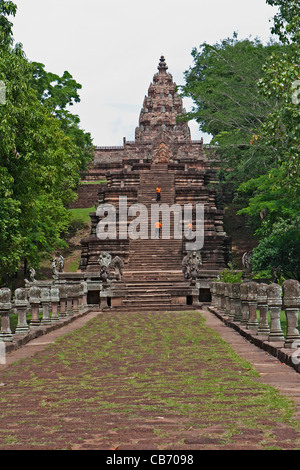 Thailand,Buriram province, View from below of the central stupa of the ancient Khmer temple at Phanom Rung Stock Photo