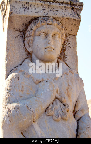 Hercules statue in Hercules Gate. Curetes Way. Ruins of Ephesus. Izmir province. Anatolia, Turkey Stock Photo