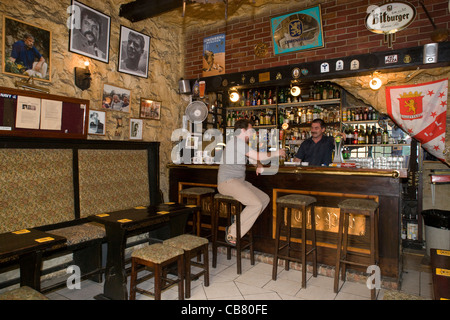 Valletta: 'The Pub' [where Oliver Reed died whilst filming 'The Gladiator'] Stock Photo