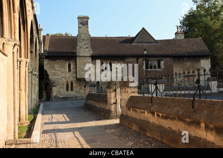 14th century Dulverton House part of the old Abbey Infirmary in the cathedral grounds Gloucester Gloucestershire England UK. Stock Photo