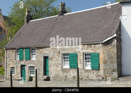Weaver's Cottage run by the National Trust for Scotland, The Cross, Kilbarchan, Renfrewshire, Scotland, UK Stock Photo