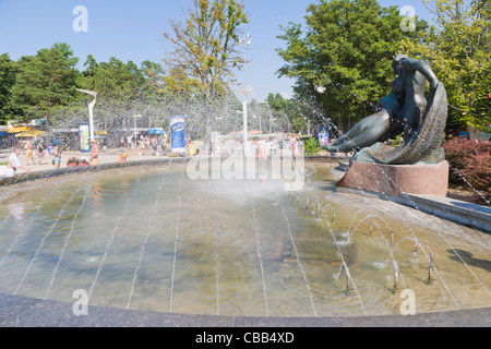 Fountain, J Basanaviciaus gatve, J Basanaviciaus Street, pedestrian street leading to beach, Palanga, Lithuania Stock Photo