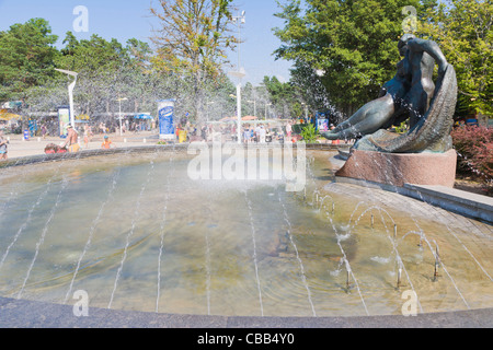 Fountain, J Basanaviciaus gatve, J Basanaviciaus Street, pedestrian street leading to beach, Palanga, Lithuania Stock Photo