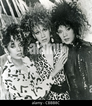 POINTER SISTERS promotional photo of US vocal trio from left: June, Ruth,Anita Stock Photo