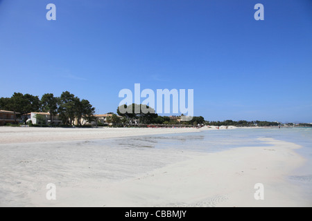 The wide and sandy beach at Alcudia on the Balearic Island of Mallorca, Spain Stock Photo