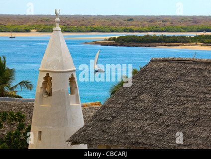 A View Of The Friday Mosque And Minaret On Shela, Lamu Kenya Stock Photo