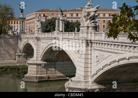 Ponte Vittorio Emanuele II Bridge and the River Tiber, Rome, Italy Stock Photo
