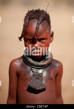Muhimba Young Girl With A Copper Necklace, Village Of Elola, Angola Stock Photo