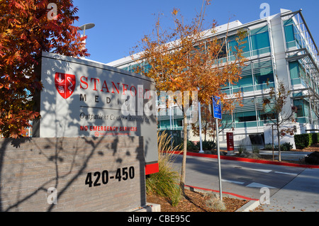 Stanford Medicine Outpatient Center in Redwood City, California Stock ...