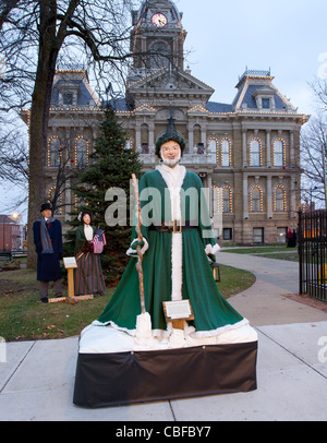 CAMBRIDGE, OHIO - NOVEMBER 24: Christmas lighting on the old Court House building in Cambridge Ohio on November 24, 2011. This annual event uses Dickens characters on the main street. Stock Photo