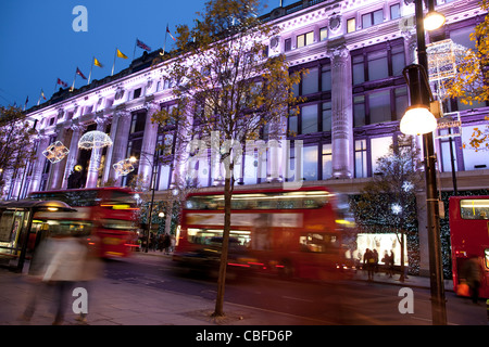 Selfridges illuminated for Christmas festivities on Oxford Street, London UK. Photo:Jeff Gilbert Stock Photo