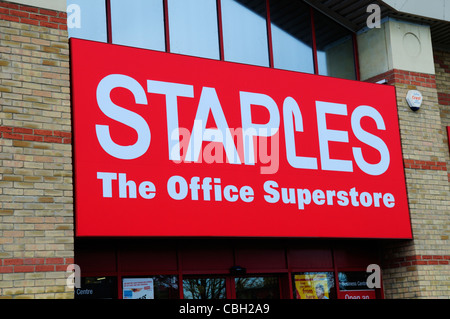 Staples The Office Superstore Sign, Cambridge, England, UK Stock Photo