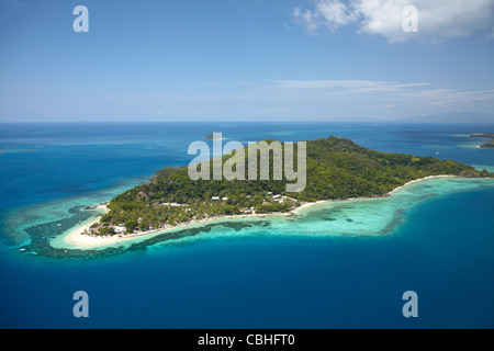 Castaway Island Resort, Castaway Island, Mamanuca Islands, Fiji, South Pacific - aerial Stock Photo