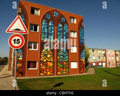 Les fresques de Bel Air,fresco,Trompe l'oeil,wall paint,Chartres,Eure-et-Loire, France Stock Photo