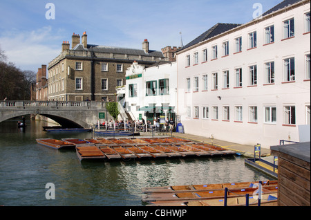 Traditional Punts for hire along the River Cam, Cambridge, England, UK Stock Photo