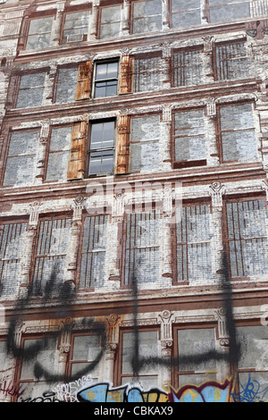 New York tenement painted life sized on the side of building, SoHo, Manhattan, New York City, NYC, USA Stock Photo