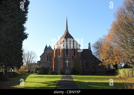 Saint Mary's Church, The Avenue, Worcester Park Surrey England UK Stock Photo