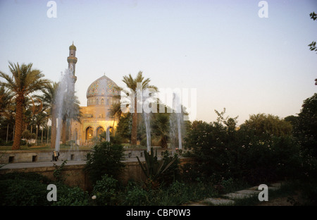 14 Ramadan Mosque, Firdos Square, Baghdad from the gardens of the Palestine Hotel in September 1989 under control of Saddam. Stock Photo