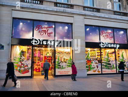 Paris: Champs-Elysées Disney Store to shut down soon