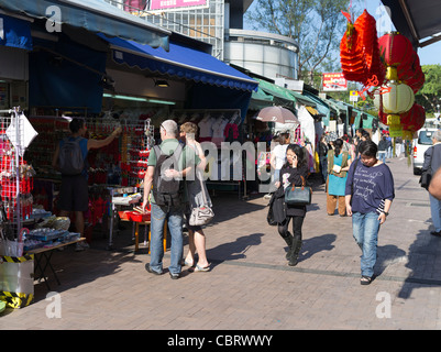 dh  STANLEY MARKET HONG KONG tourists at market stalls stanley markets Stock Photo