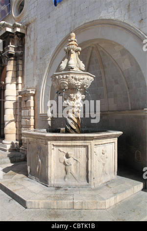 Small Onofrio's Fountain, Luza Square, Dubrovnik, Dubrovnik-Neretva, Dalmatia, Croatia, Balkans, Adriatic Sea, Europe Stock Photo