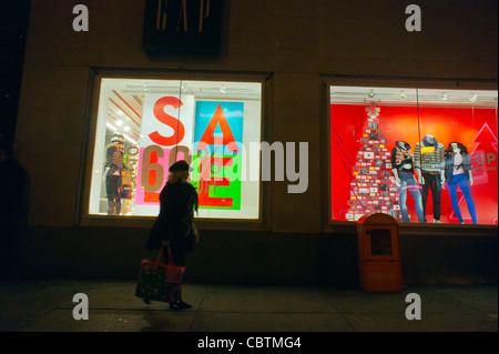 The decorated windows for Christmas of a Gap store in New York Stock Photo