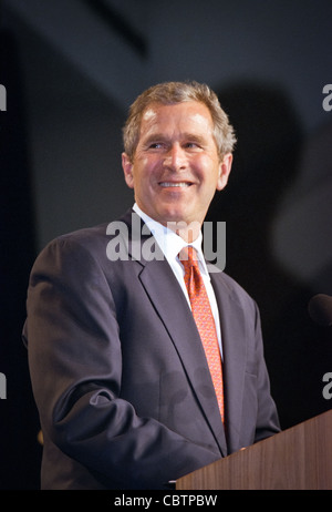 Texas Gov. George W. Bush during a campaign fundraising event June 22, 1999 in Washington, DC. Bush is the frontrunner for the Republican presidential nomination in the Year 2000. Stock Photo