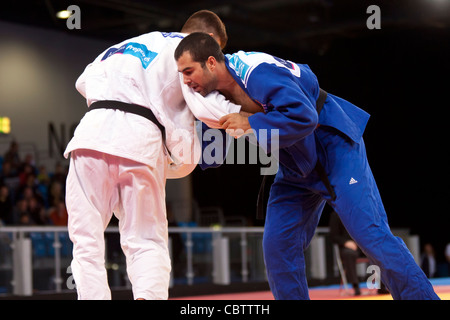 Giuliano Loporchio v David Ruíz Zajac Men -90 kg London Prepares ...