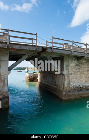 Somerset Bridge (world's smallest drawbridge), Somerset, Bermuda. Stock Photo