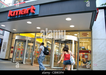 KMART store, August rush hour afternoon, 34 th Street, Herald Square, Manhattan, Broadway, New York City, USA Stock Photo