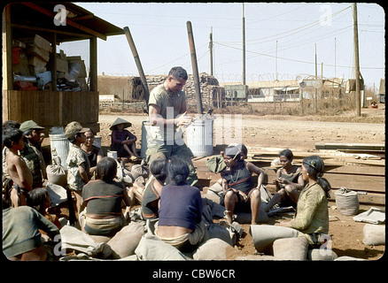 infantry 4th vietnam area operations montagnards alamy pleiku division war gi