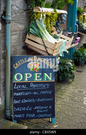 Sign outside Castle Greengrocer shop in Hay-on-Wye Powys Wales UK Stock Photo