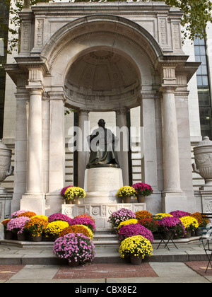 William Cullen Bryant Memorial, Bryant Park, NYC Stock Photo