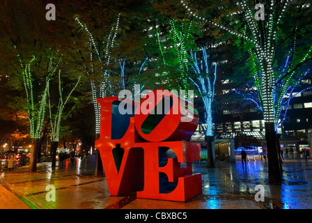 LOVE installation by Robert Indiana, Tokyo Shinjuku Ku, Japan JP Stock Photo