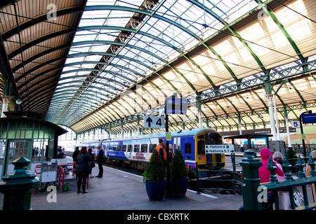 Inside Hull Paragon Interchange is a transport complex in the centre of the city of Kingston upon Hull inside interior Stock Photo