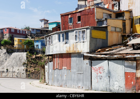 Poor quality housing in Valparaiso, Chile Stock Photo