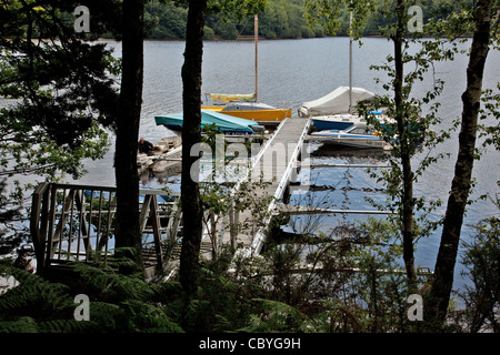 LITTLE PORT ON VASSIVIERES LAKE, CREUSE (23), FRANCE Stock Photo