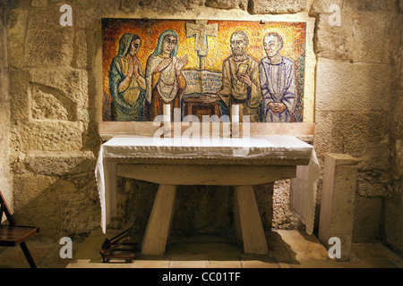 ALTAR AND MOSAIC, INTERIOR OF A CHAPEL IN THE BASILICA OF THE NATIVITY, BETHLEHEM, WEST BANK, PALESTINIAN AUTHORITY Stock Photo