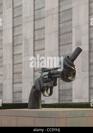 Sculpture of a gun with a twisted barrel tied in a knot on the Victoria ...