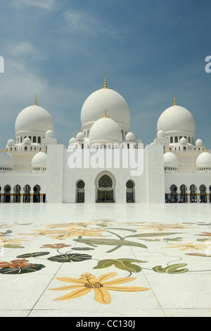 Abu Dhabi Mosque Stock Photo