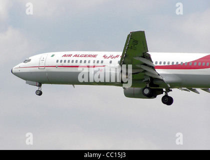 Air Algerie Boeing 737-800 (7T-VJM) landing at London (Heathrow) airport. Stock Photo